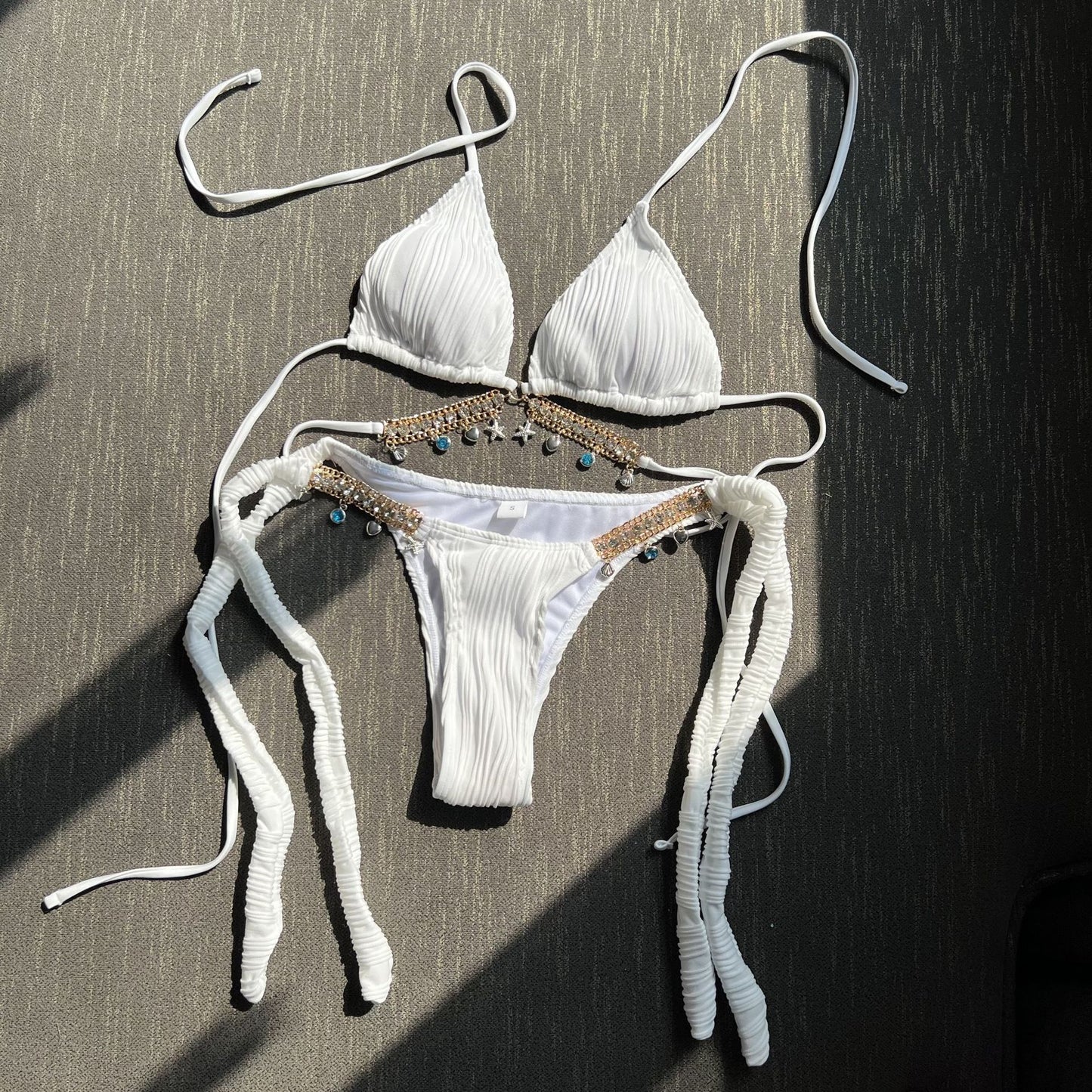 2025 European and American New Style Hanging Chain Sexy Split Swimsuit Bikini Bikini Cross-Border Amazon
