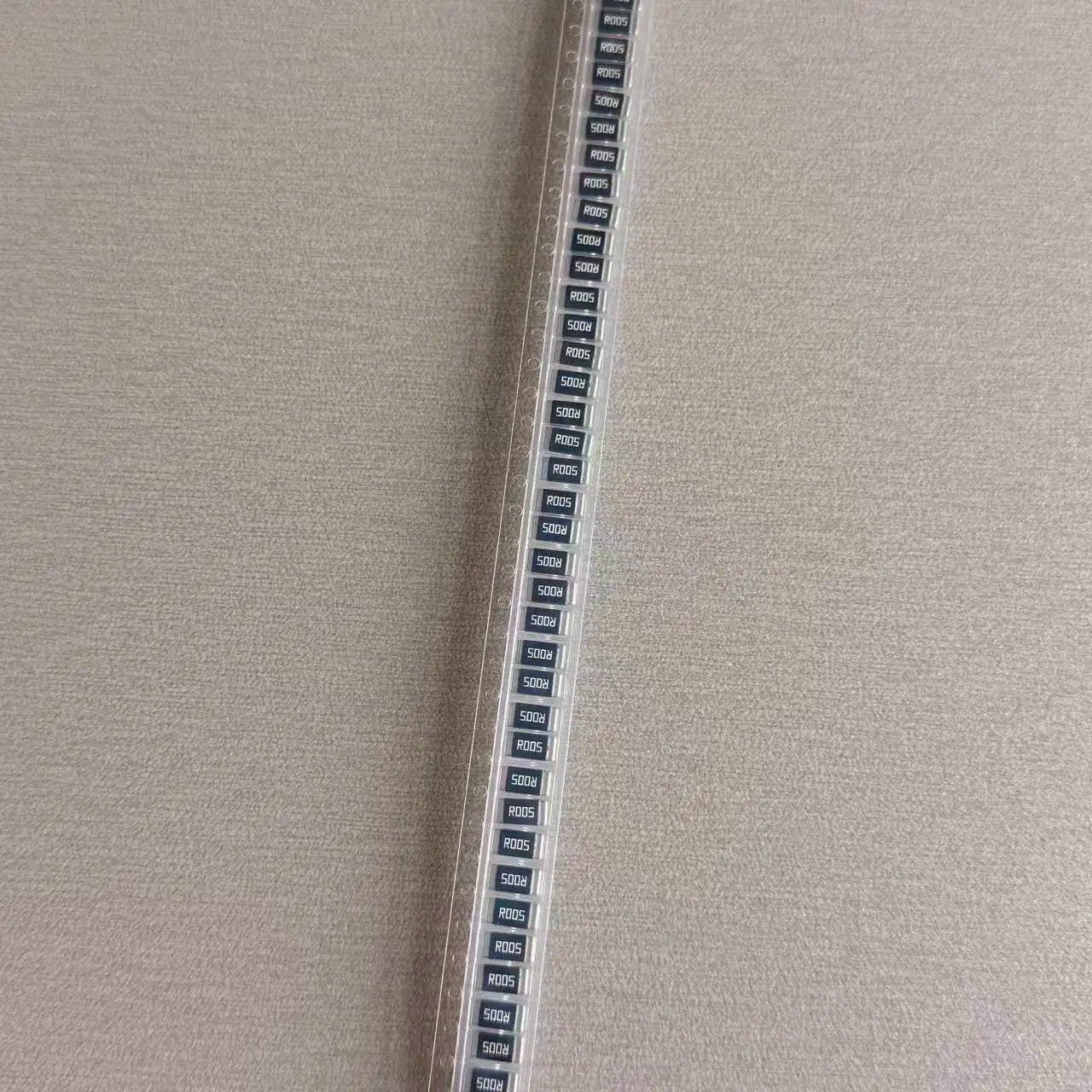 1000pcs Alloy Resistances 2512 Resistors kit R001 R003 R005 R010 1% 3W 0.1Ω